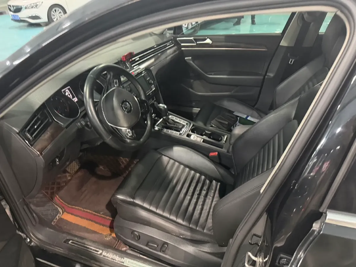 2019 Chevrolet Malibu XL 2.0T 241HP L4 9AT,autocango,china used car exporter,china ev exporter,chinese used car exporter,chinese used ev exporter