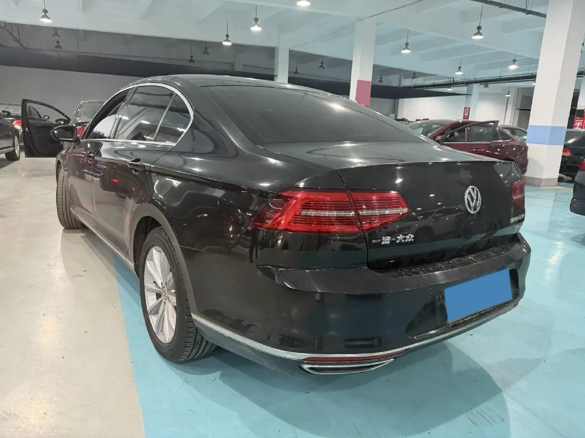 2019 Chevrolet Malibu XL 2.0T 241HP L4 9AT,autocango,china used car exporter,china ev exporter,chinese used car exporter,chinese used ev exporter