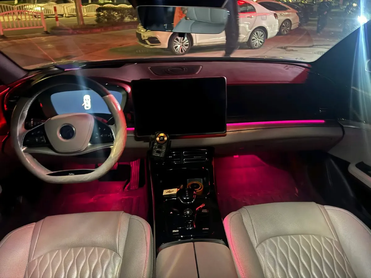 2024 BYD Han 1.5T 139HP L4 E-CVT PHEV 18.316KWH,autocango,china used car exporter,china ev exporter,chinese used car exporter,chinese used ev exporter