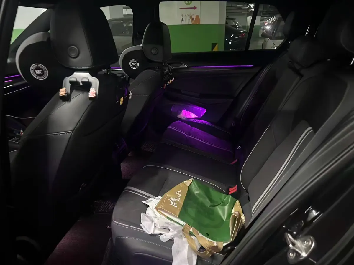 2023 Volkswagen Golf 1.4T 150HP L4 7DCT,autocango,china used car exporter,china ev exporter,chinese used car exporter,chinese used ev exporter