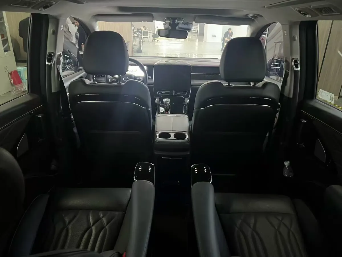 2024 GAC Trumpchi M8 2.0T 190HP L4 2DHT Hybrid,autocango,china used car exporter,china ev exporter,chinese used car exporter,chinese used ev exporter