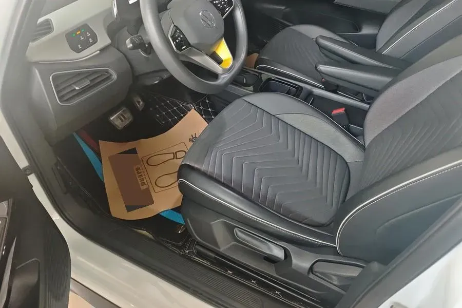 2024 Volkswagen ID.3 BEV 52.8KWH,autocango,china used car exporter,china ev exporter,chinese used car exporter,chinese used ev exporter