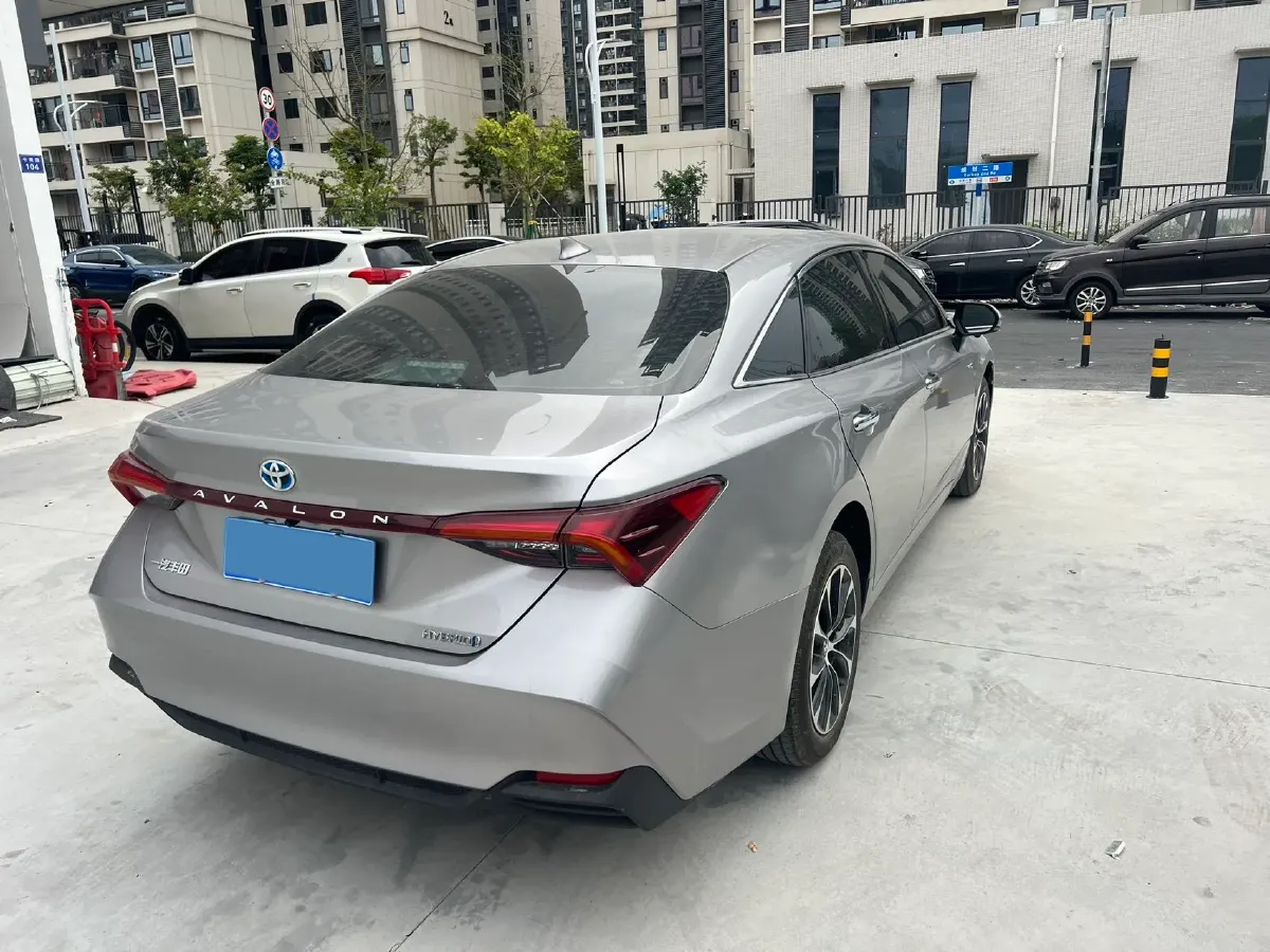2022 Toyota Avalon 2.5L 178HP L4 E-CVT Hybrid,autocango,china used car exporter,china ev exporter,chinese used car exporter,chinese used ev exporter