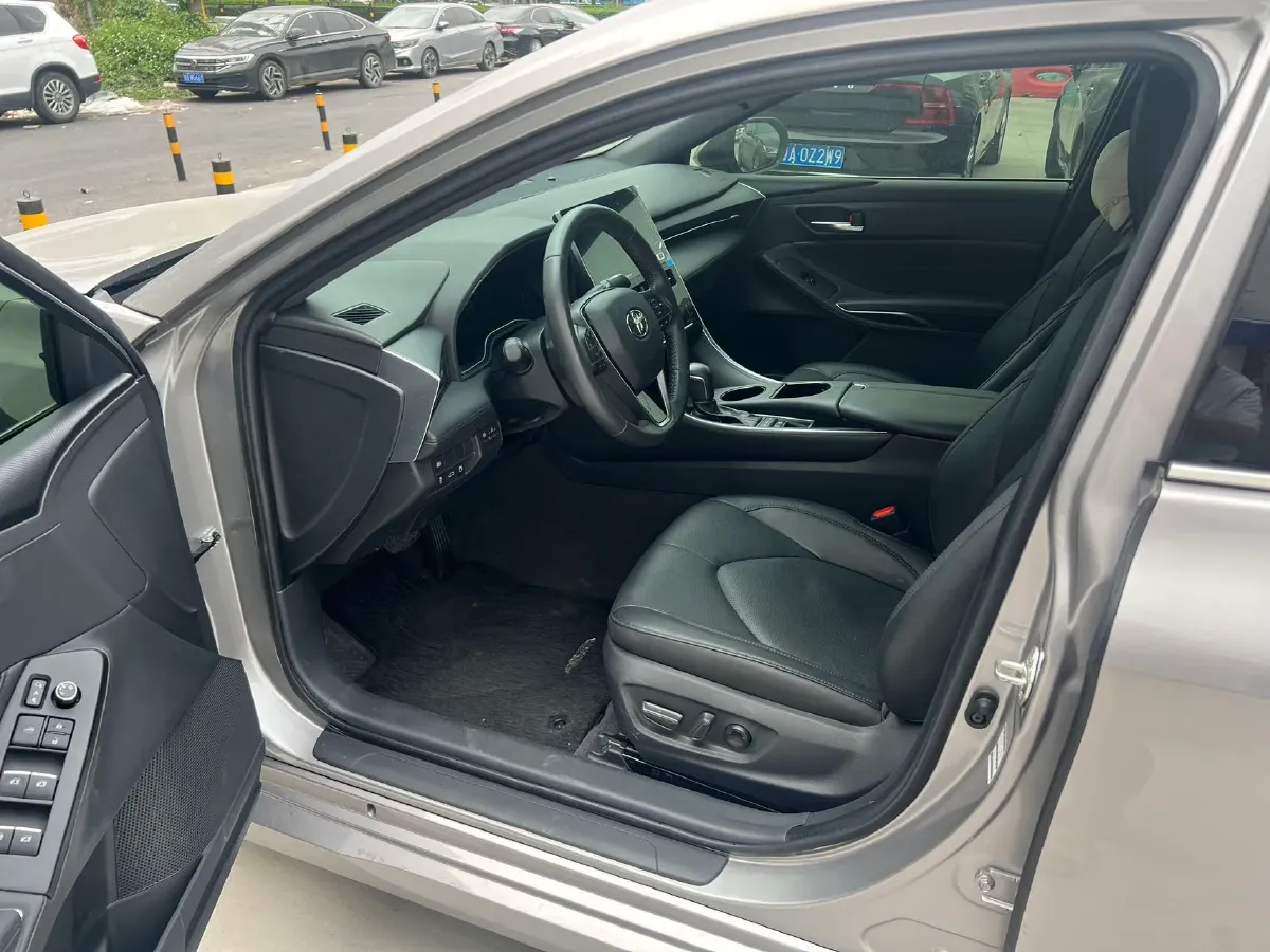 2022 Toyota Avalon 2.5L 178HP L4 E-CVT Hybrid,autocango,china used car exporter,china ev exporter,chinese used car exporter,chinese used ev exporter