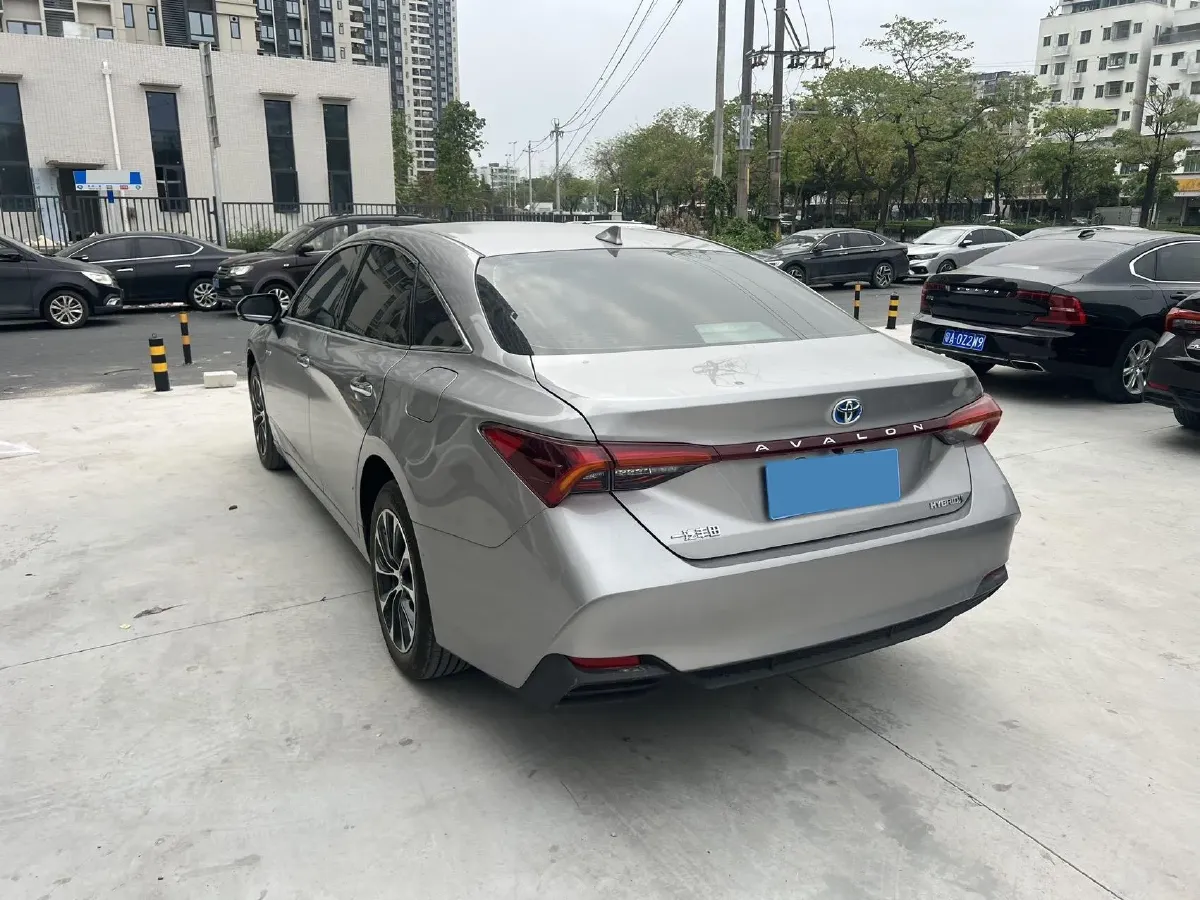 2022 Toyota Avalon 2.5L 178HP L4 E-CVT Hybrid,autocango,china used car exporter,china ev exporter,chinese used car exporter,chinese used ev exporter