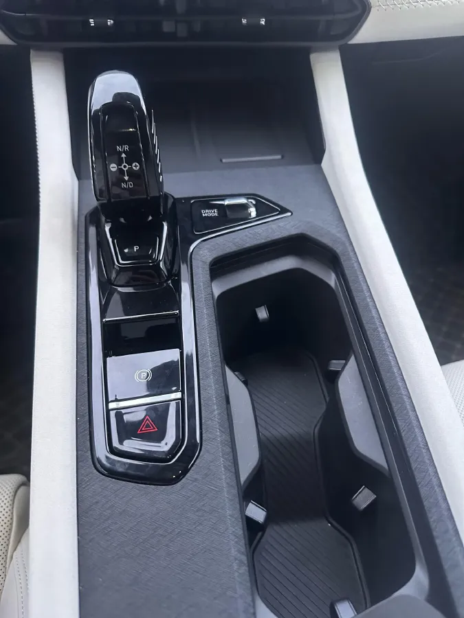 2026 LYNK&CO 03 1.5T 181HP L4 7DCT,autocango,china used car exporter,china ev exporter,chinese used car exporter,chinese used ev exporter