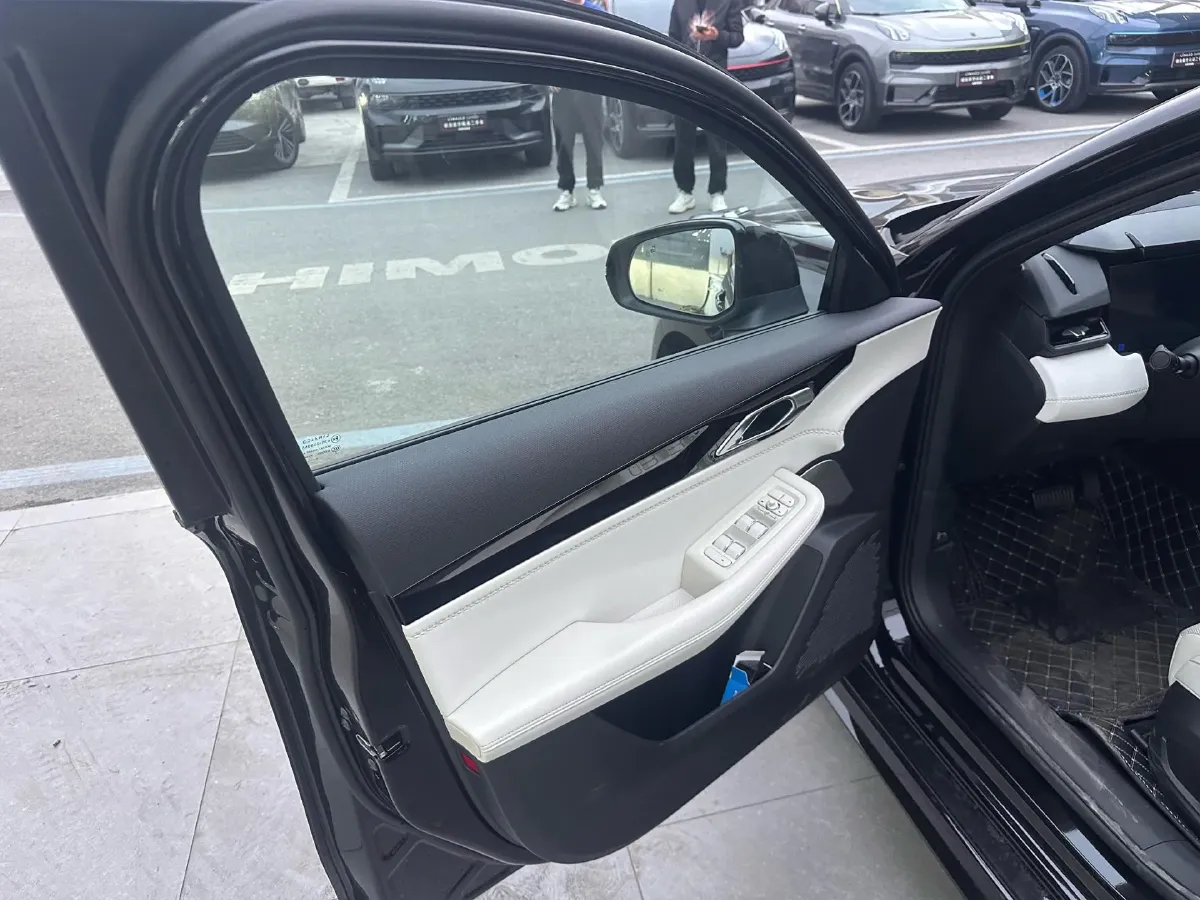 2026 LYNK&CO 03 1.5T 181HP L4 7DCT,autocango,china used car exporter,china ev exporter,chinese used car exporter,chinese used ev exporter