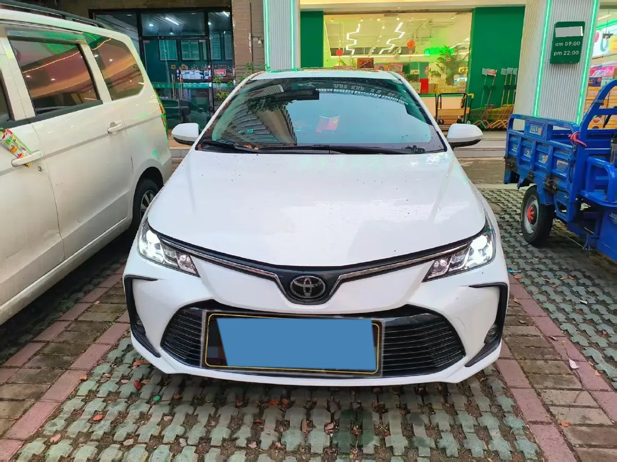 2021 Toyota Corolla 1.2T 116HP L4 CVT,autocango,china used car exporter,china ev exporter,chinese used car exporter,chinese used ev exporter