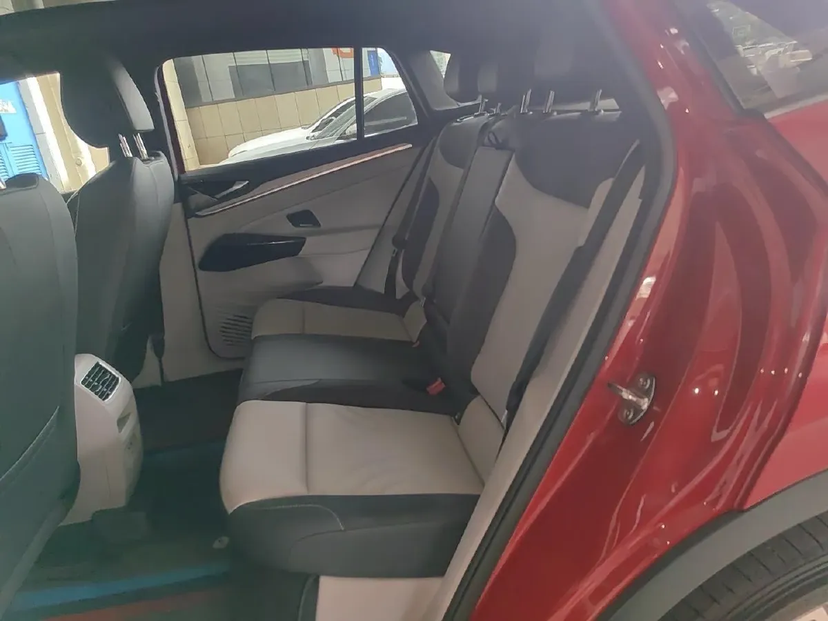 2021 Volkswagen ID.4 Crozz BEV 84.8KWH,autocango,china used car exporter,china ev exporter,chinese used car exporter,chinese used ev exporter