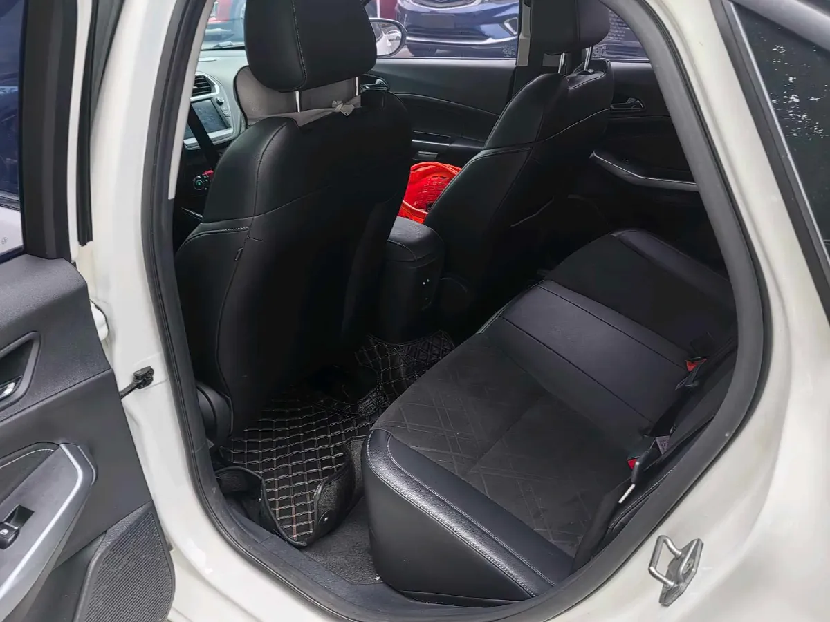 2019 Ford Escort 1.5L 122HP L3 6AT,autocango,china used car exporter,china ev exporter,chinese used car exporter,chinese used ev exporter