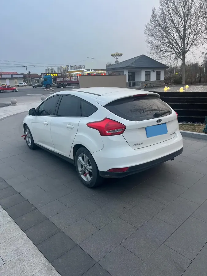 2018 Ford Focus 1.6L 125HP L4 6DCT,autocango,china used car exporter,china ev exporter,chinese used car exporter,chinese used ev exporter