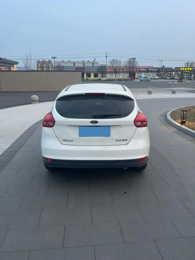 2018 Ford Focus 1.6L 125HP L4 6DCT,autocango,china used car exporter,china ev exporter,chinese used car exporter,chinese used ev exporter