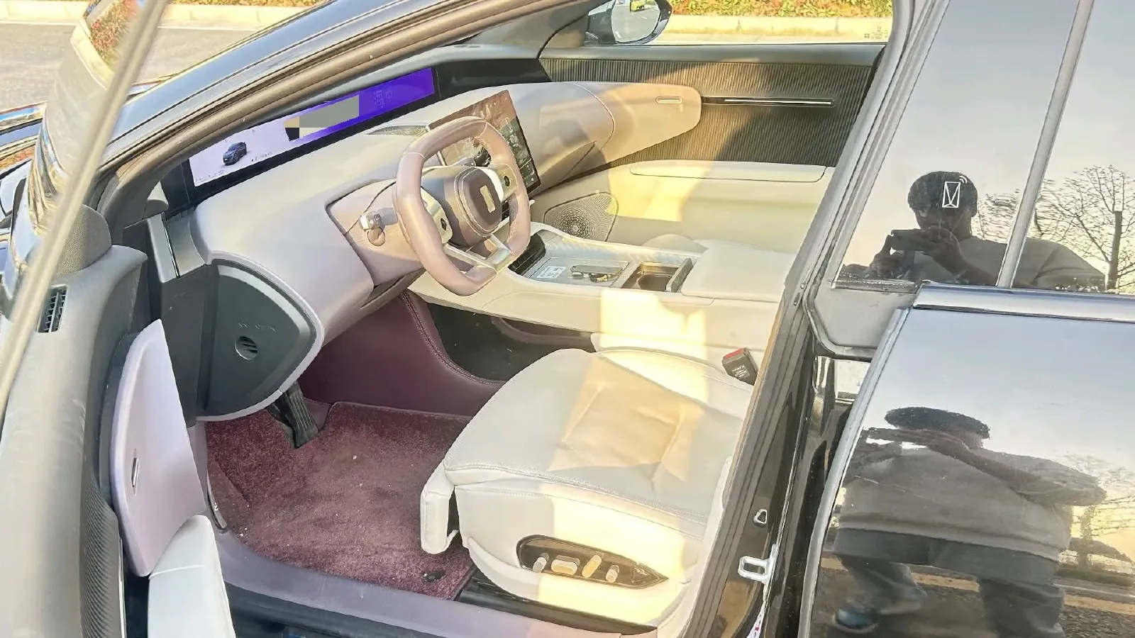 2024 Avatr 12 BEV 94.5KWH,autocango,china used car exporter,china ev exporter,chinese used car exporter,chinese used ev exporter