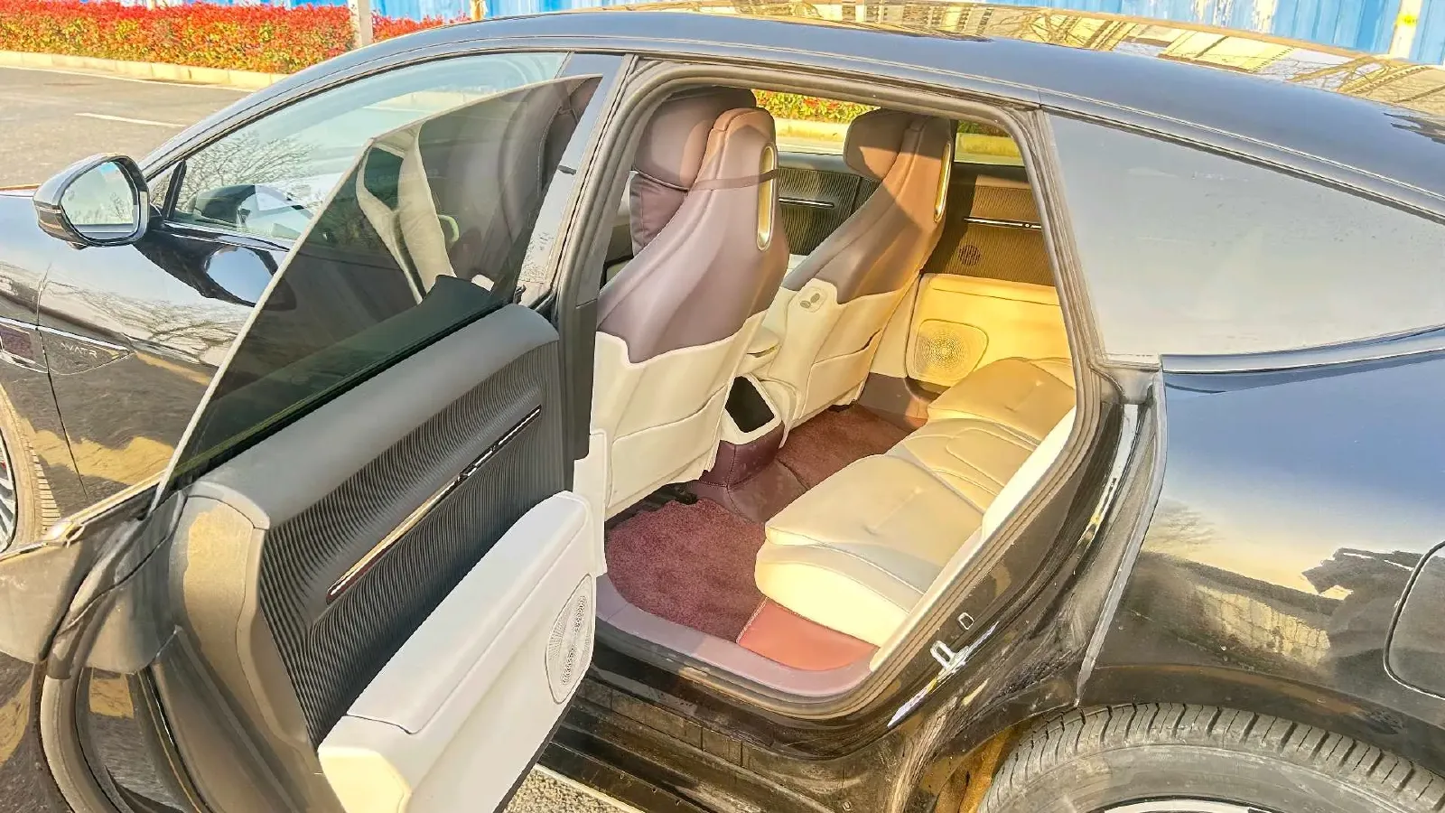 2024 Avatr 12 BEV 94.5KWH,autocango,china used car exporter,china ev exporter,chinese used car exporter,chinese used ev exporter