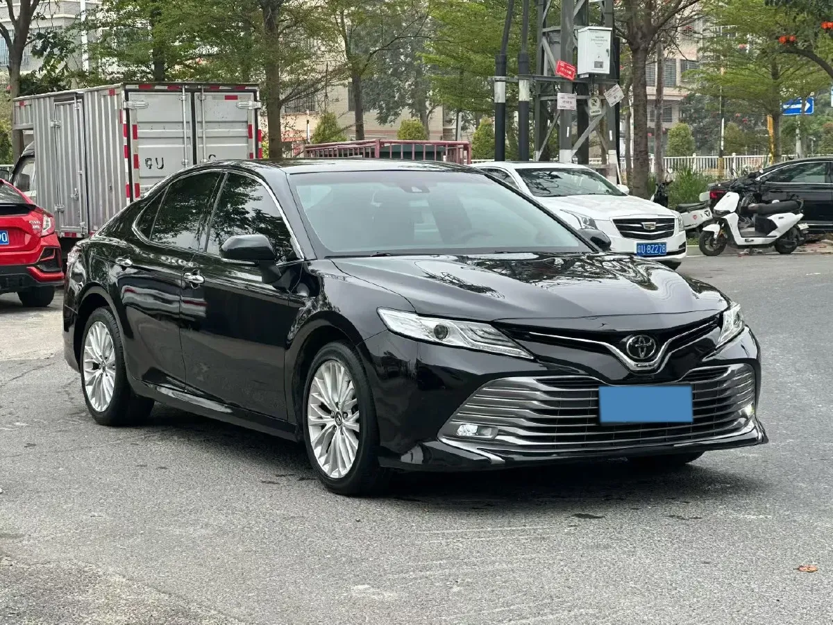 2019 Toyota Camry 2.5L 209HP L4 8AT,autocango,china used car exporter,china ev exporter,chinese used car exporter,chinese used ev exporter