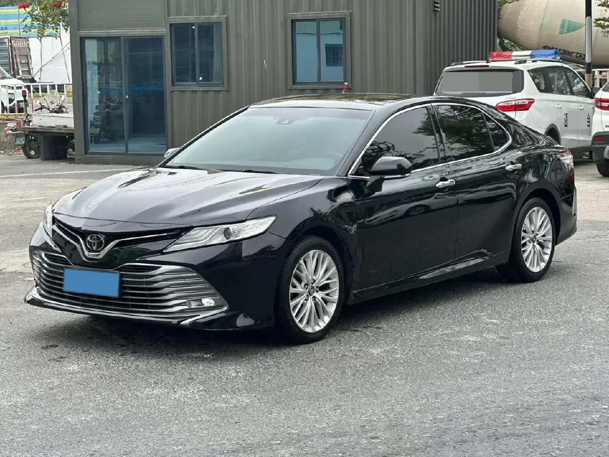 2019 Toyota Camry 2.5L 209HP L4 8AT,autocango,china used car exporter,china ev exporter,chinese used car exporter,chinese used ev exporter