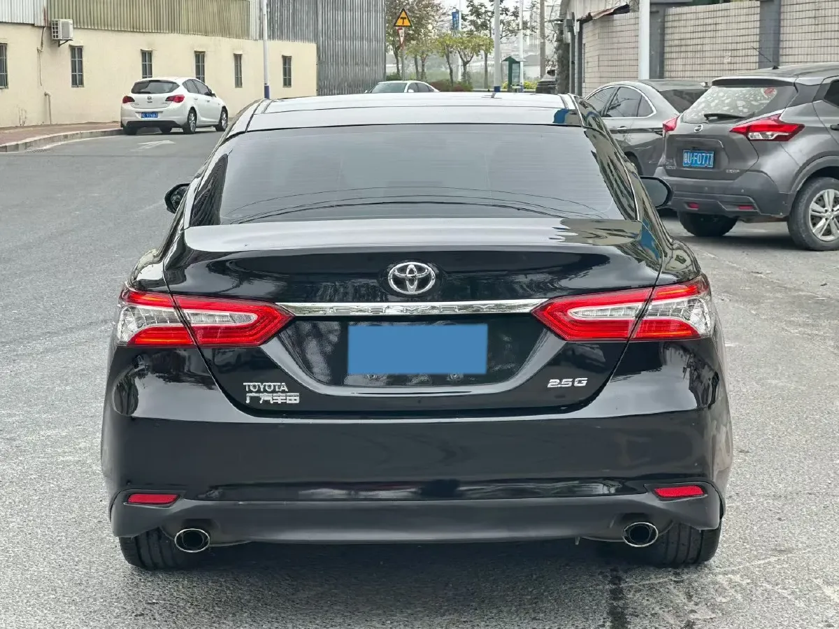 2019 Toyota Camry 2.5L 209HP L4 8AT,autocango,china used car exporter,china ev exporter,chinese used car exporter,chinese used ev exporter