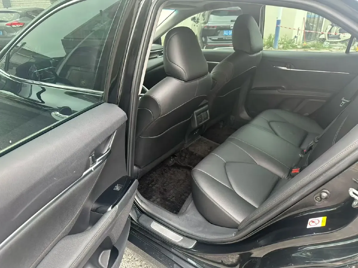 2019 Toyota Camry 2.5L 209HP L4 8AT,autocango,china used car exporter,china ev exporter,chinese used car exporter,chinese used ev exporter