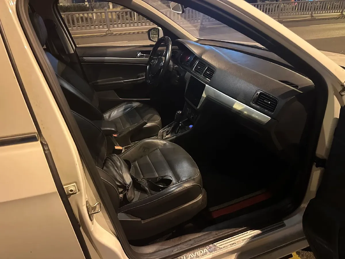 2019 Volkswagen Lavida 1.2T 116HP L4 7DCT,autocango,china used car exporter,china ev exporter,chinese used car exporter,chinese used ev exporter