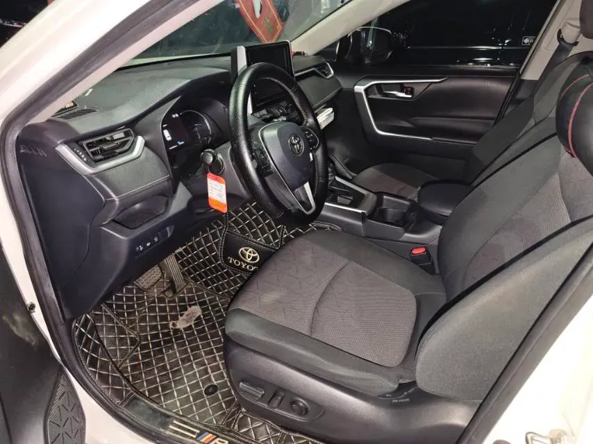2020 Toyota RAV4 2.0L 171HP L4 CVT,autocango,china used car exporter,china ev exporter,chinese used car exporter,chinese used ev exporter