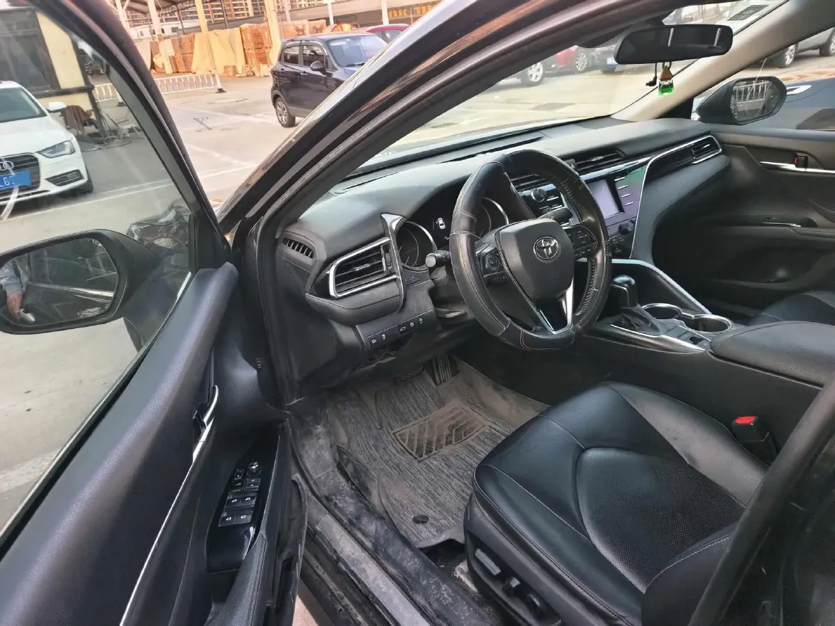 2018 Toyota Camry 2.0L 169HP L4 6AT,autocango,china used car exporter,china ev exporter,chinese used car exporter,chinese used ev exporter