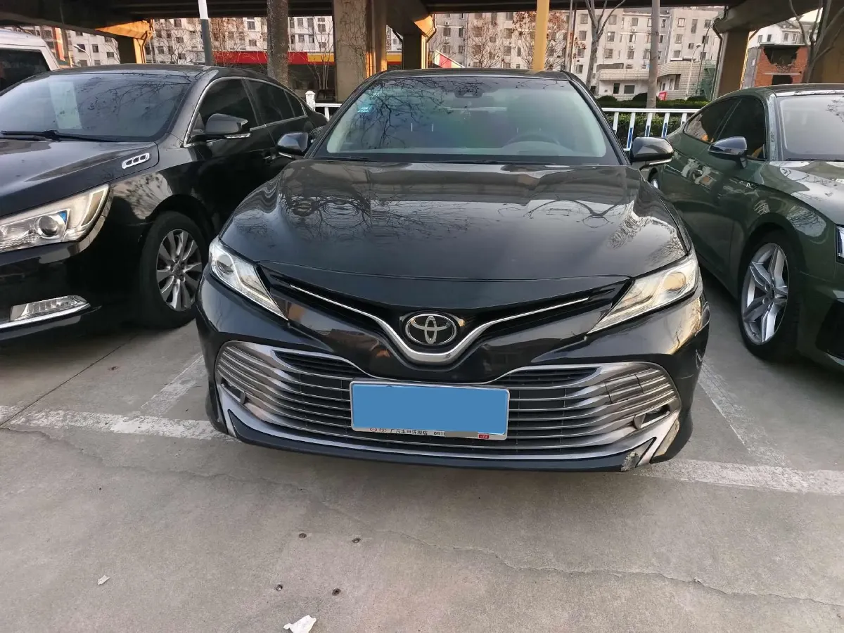 2018 Toyota Camry 2.0L 169HP L4 6AT,autocango,china used car exporter,china ev exporter,chinese used car exporter,chinese used ev exporter