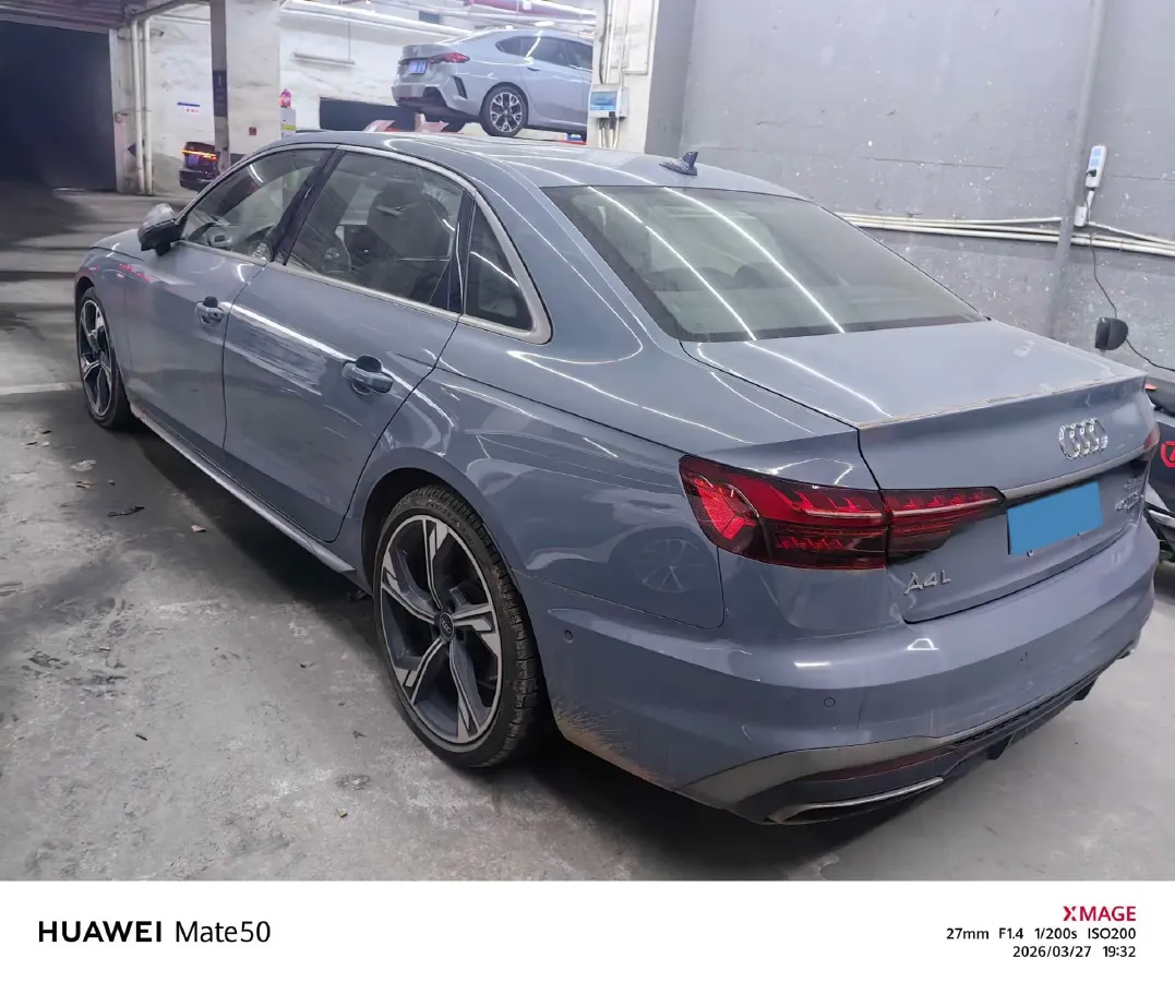 2022 Audi A4L 2.0T 190HP L4 7DCT,autocango,china used car exporter,china ev exporter,chinese used car exporter,chinese used ev exporter