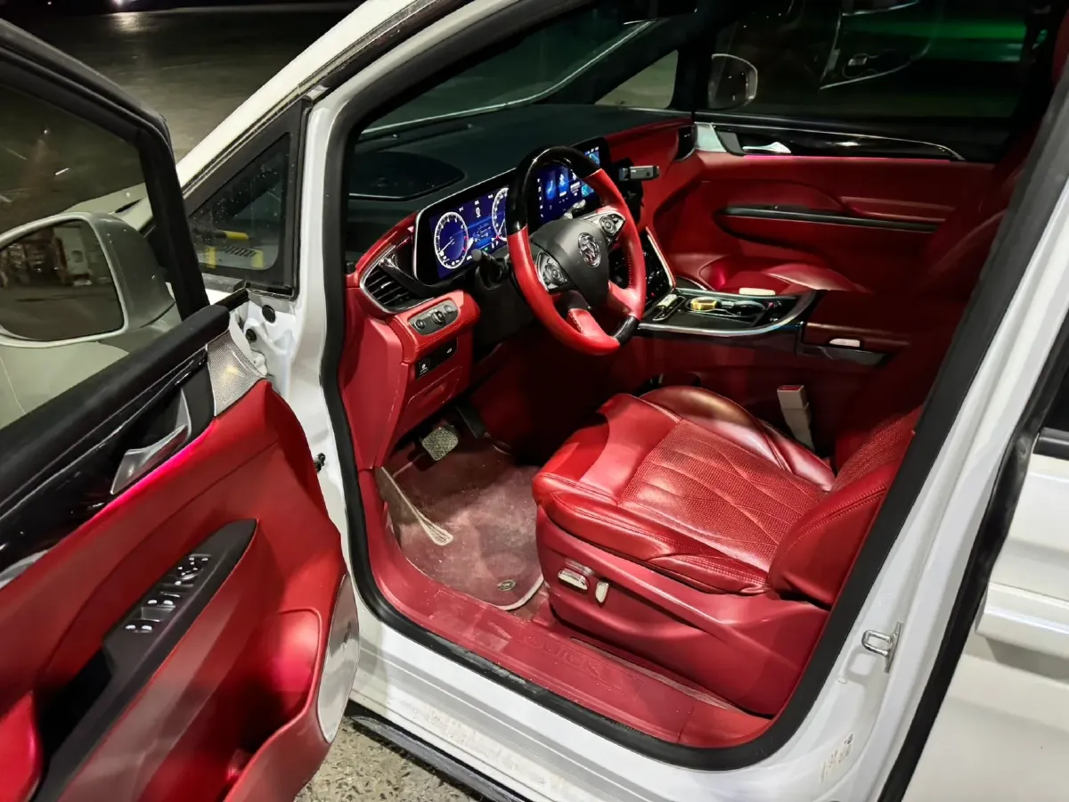 2022 Buick GL8 2.0T 237HP L4 9AT,autocango,china used car exporter,china ev exporter,chinese used car exporter,chinese used ev exporter