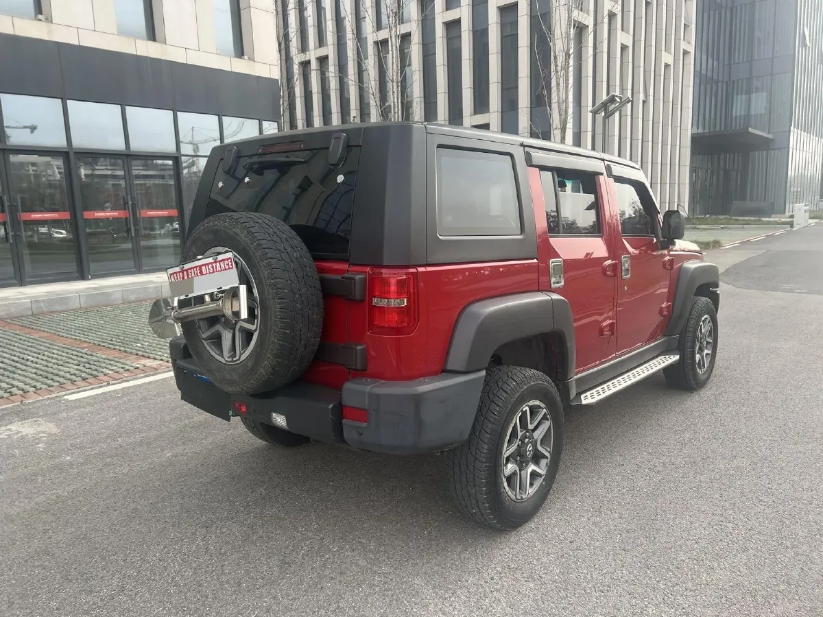 2017 Beijing BJ40 2.3T 250HP L4 6AT,autocango,china used car exporter,china ev exporter,chinese used car exporter,chinese used ev exporter