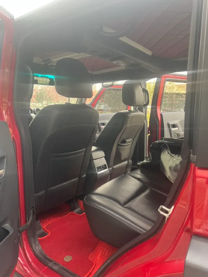 2017 Beijing BJ40 2.3T 250HP L4 6AT,autocango,china used car exporter,china ev exporter,chinese used car exporter,chinese used ev exporter