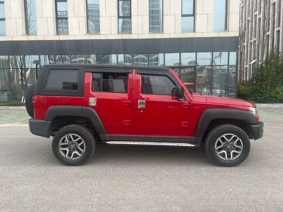 2017 Beijing BJ40 2.3T 250HP L4 6AT,autocango,china used car exporter,china ev exporter,chinese used car exporter,chinese used ev exporter