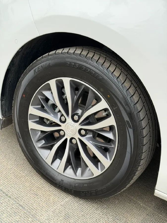 2020 Buick GL8 2.0T 237HP L4 9AT,autocango,china used car exporter,china ev exporter,chinese used car exporter,chinese used ev exporter