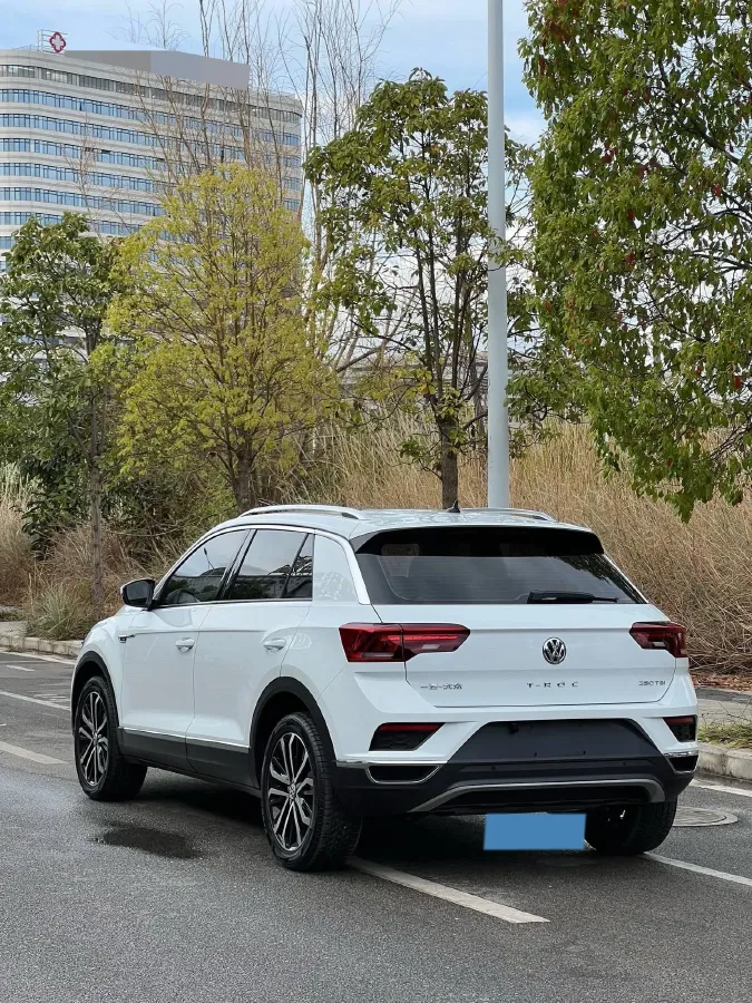 2019 Volkswagen T-Roc 1.4T 150HP L4 7DCT,autocango,china used car exporter,china ev exporter,chinese used car exporter,chinese used ev exporter