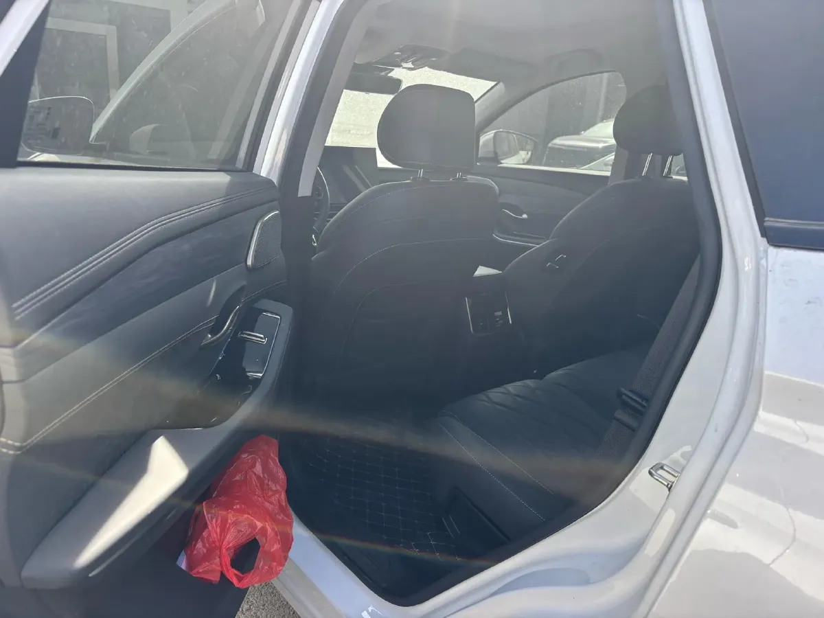 2023 Buick E5 BEV 68.4KWH,autocango,china used car exporter,china ev exporter,chinese used car exporter,chinese used ev exporter