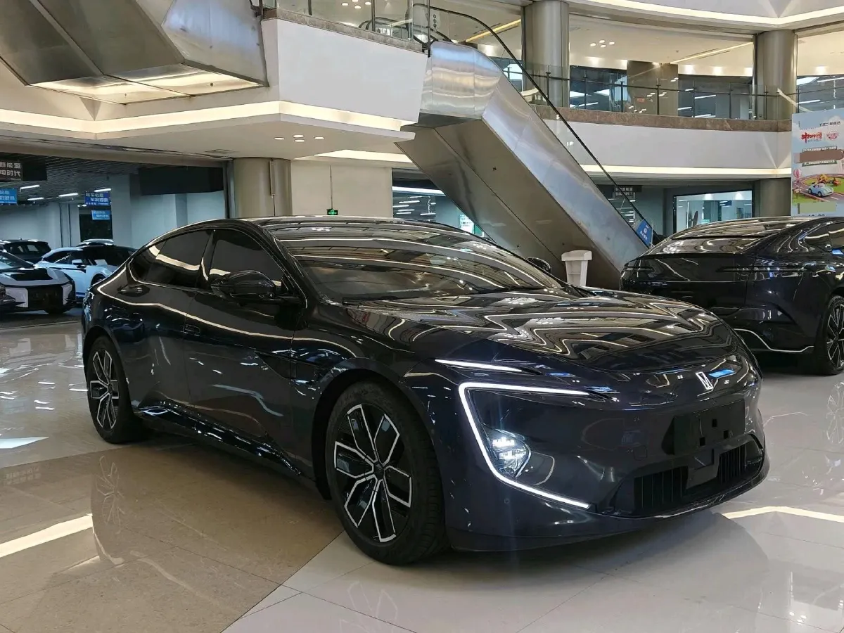 2025 Avatr 12 BEV 94.53KWH,autocango,china used car exporter,china ev exporter,chinese used car exporter,chinese used ev exporter