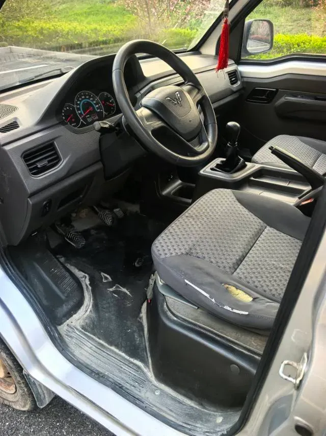 2021 NLM Motor QiTeng N30 1.25L 91HP L4 5MT,autocango,china used car exporter,china ev exporter,chinese used car exporter,chinese used ev exporter