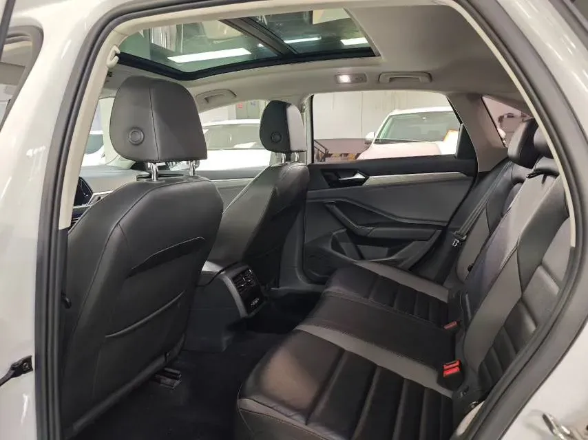 2021 Volkswagen Sagitar 1.4T 150HP L4 7DCT,autocango,china used car exporter,china ev exporter,chinese used car exporter,chinese used ev exporter