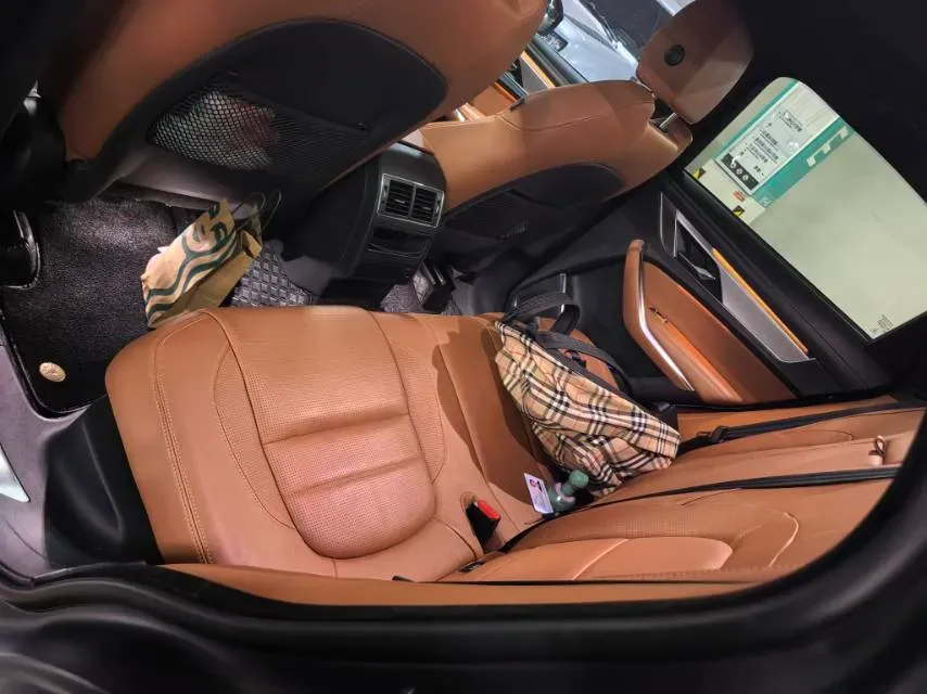 2021 Jaguar F-PACE 2.0T 250HP L4 8AT,autocango,china used car exporter,china ev exporter,chinese used car exporter,chinese used ev exporter