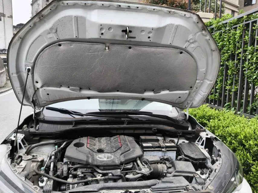 2022 Toyota Frontlander 2.0L 171HP L4 CVT,autocango,china used car exporter,china ev exporter,chinese used car exporter,chinese used ev exporter