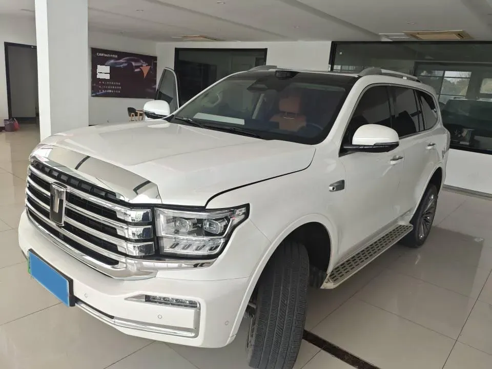 2026 Tank 500 2.0T 252HP L4 3DHT PHEV,autocango,china used car exporter,china ev exporter,chinese used car exporter,chinese used ev exporter
