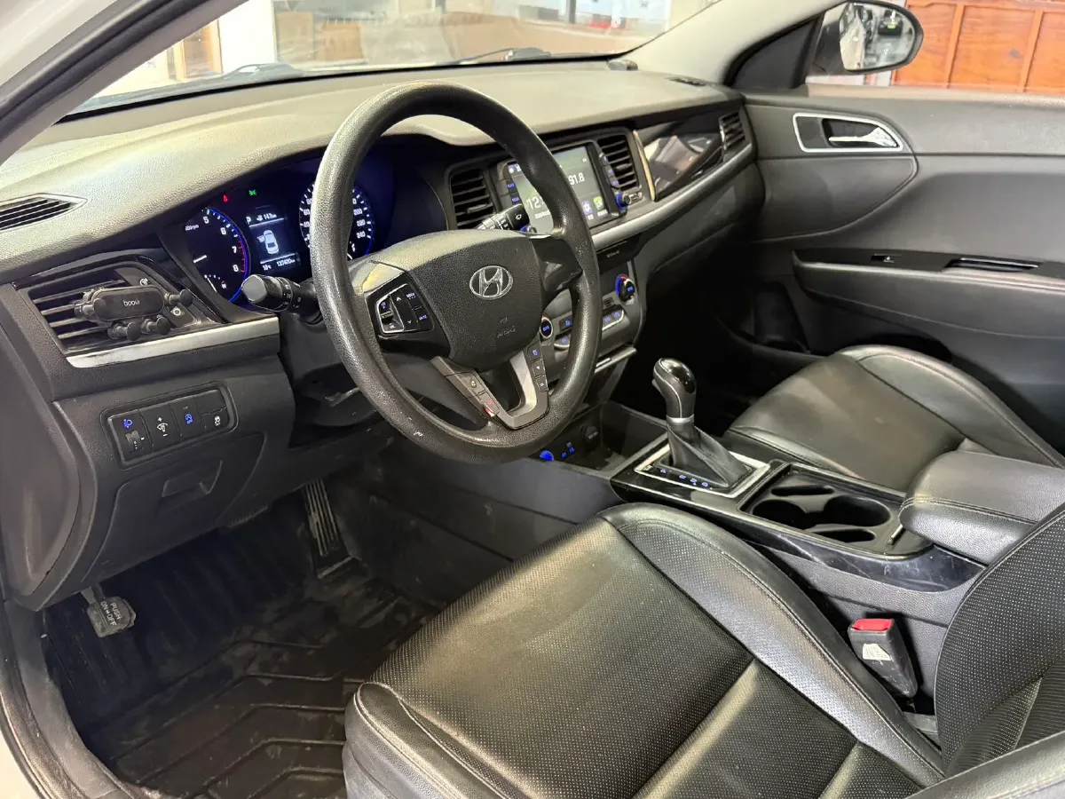 2017 Hyundai Mistra 1.8L 143HP L4 6AT,autocango,china used car exporter,china ev exporter,chinese used car exporter,chinese used ev exporter