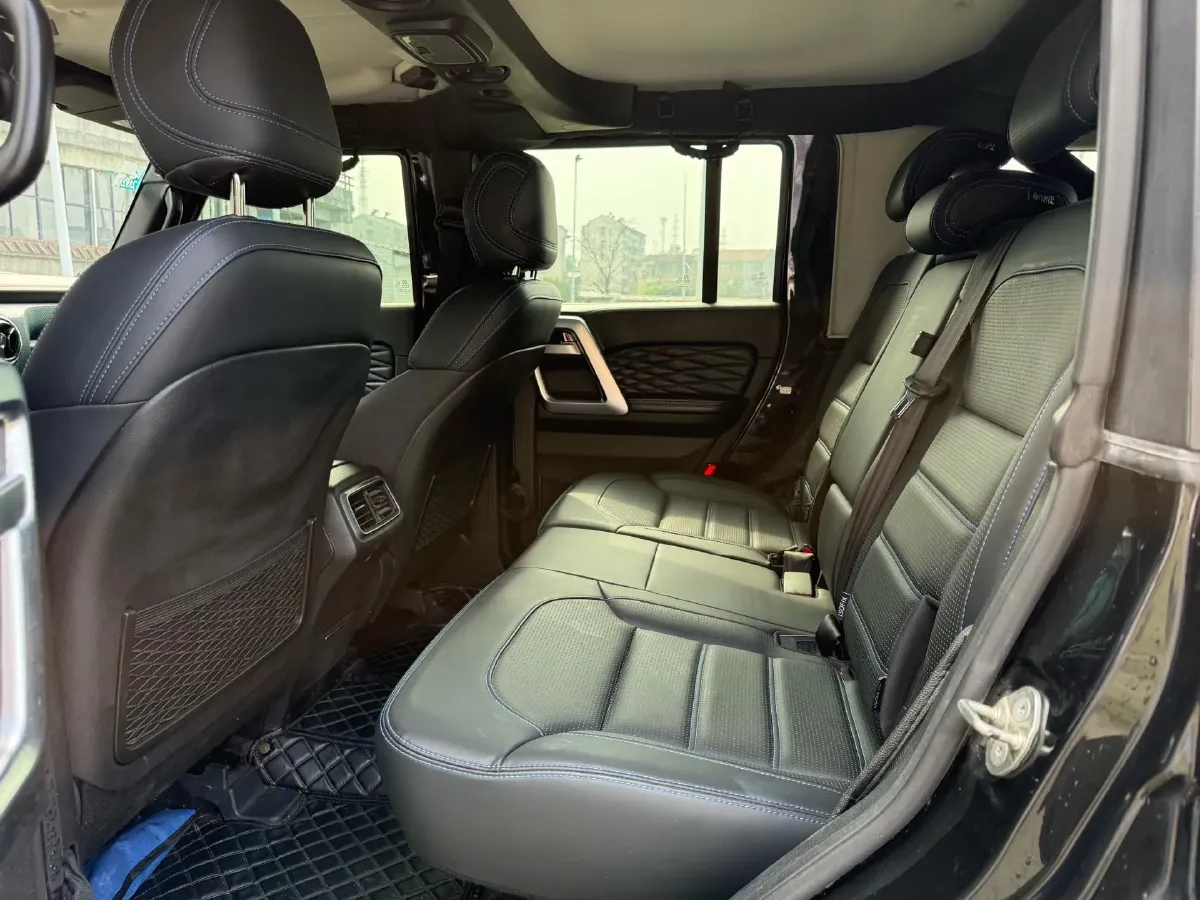 2019 Beijing BJ40 2.3T 231HP L4 6AT,autocango,china used car exporter,china ev exporter,chinese used car exporter,chinese used ev exporter