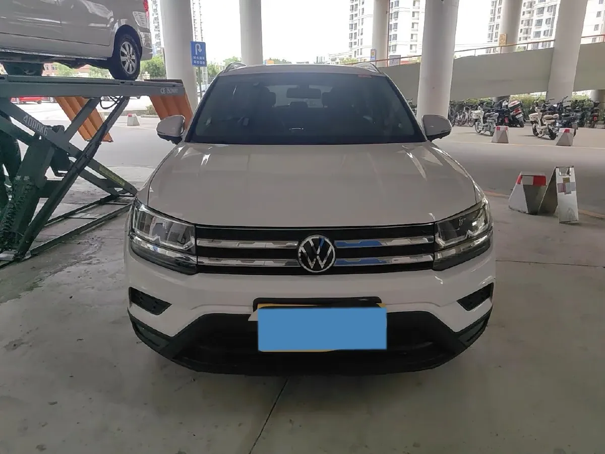2021 Volkswagen Tharu 1.4T 150HP L4 7DCT,autocango,china used car exporter,china ev exporter,chinese used car exporter,chinese used ev exporter