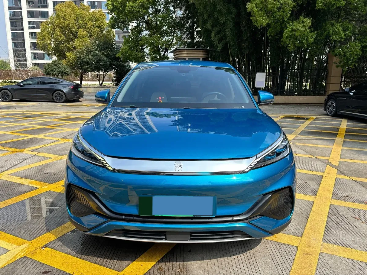 2022 Hycan Z03 BEV 64.23KWH,autocango,china used car exporter,china ev exporter,chinese used car exporter,chinese used ev exporter