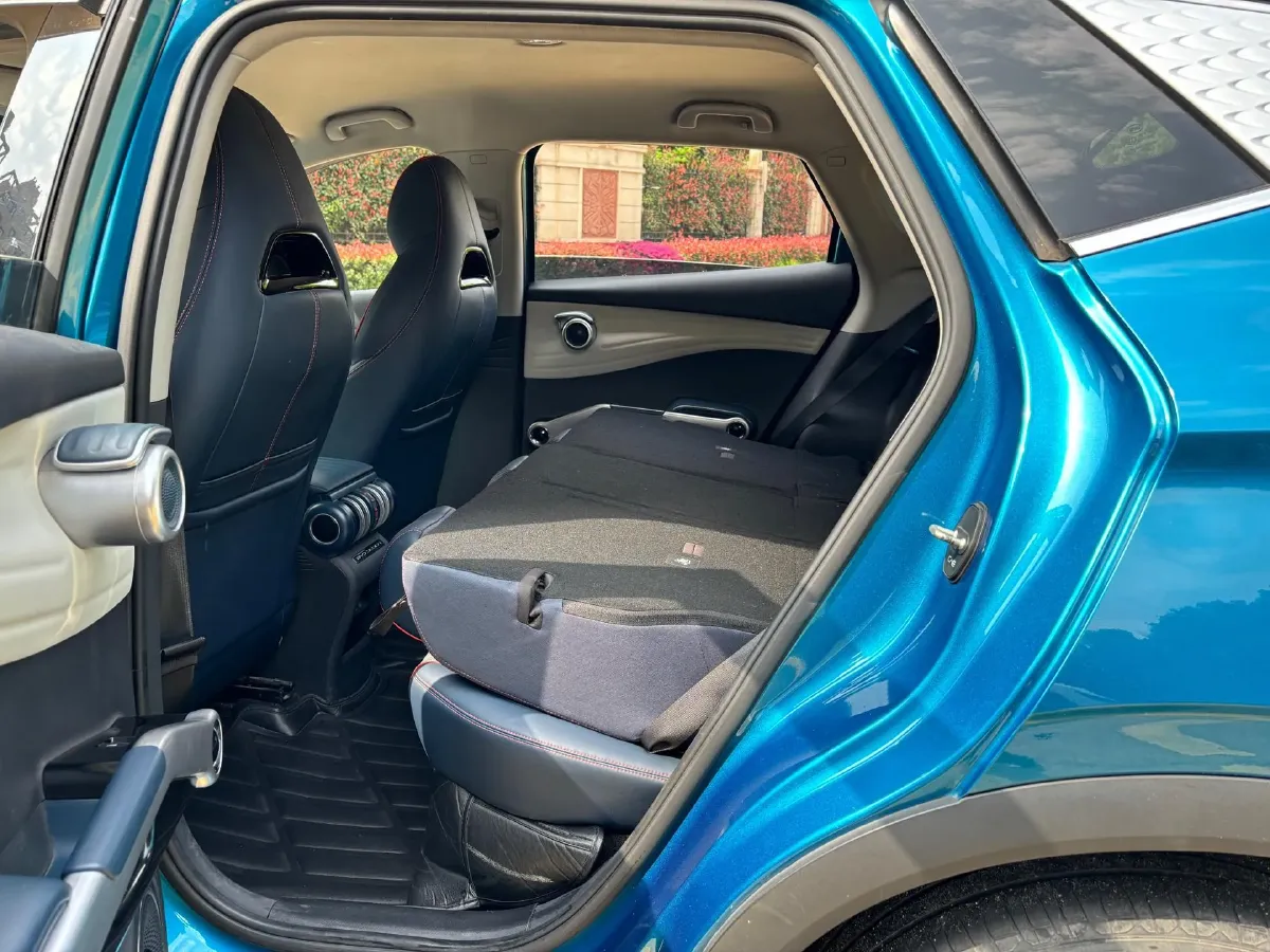 2022 Hycan Z03 BEV 64.23KWH,autocango,china used car exporter,china ev exporter,chinese used car exporter,chinese used ev exporter