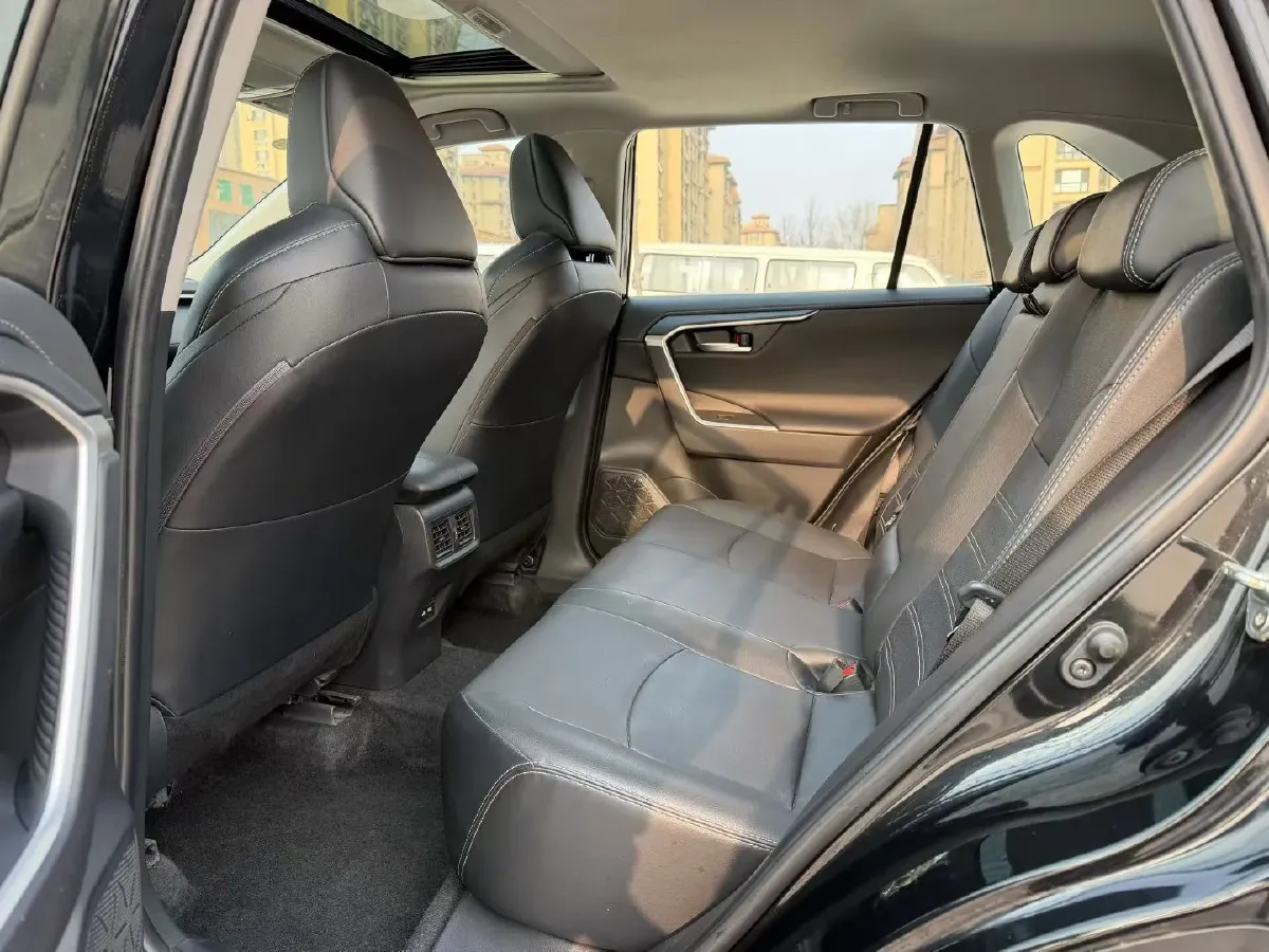 2021 Toyota Wildlander 2.0L 171HP L4 CVT,autocango,china used car exporter,china ev exporter,chinese used car exporter,chinese used ev exporter