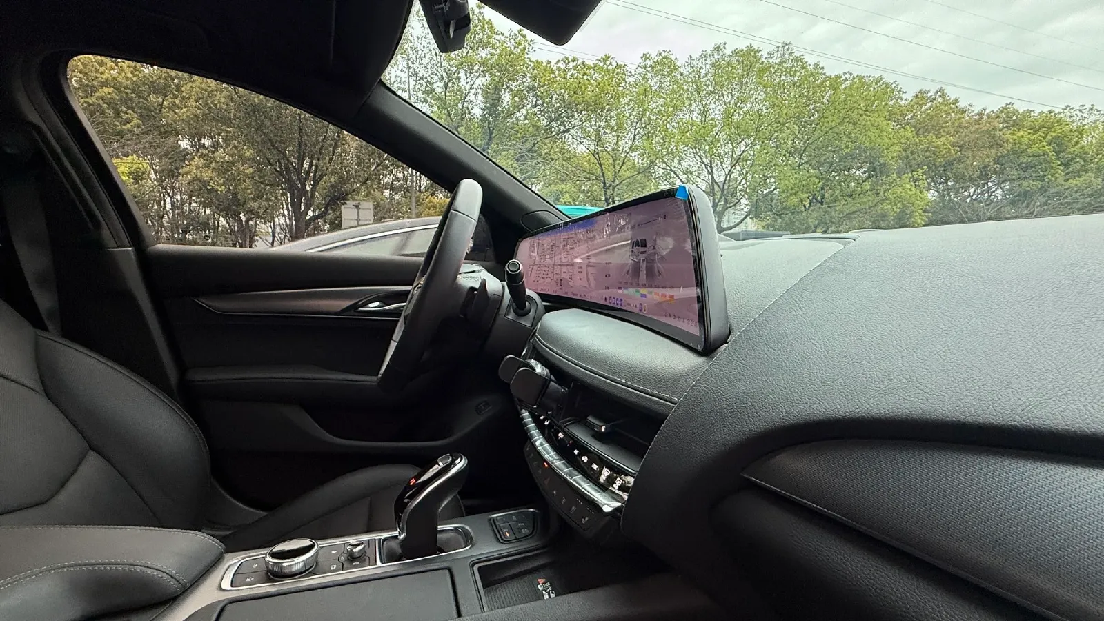 2024 Cadillac CT5 2.0T 237HP L4 10AT,autocango,china used car exporter,china ev exporter,chinese used car exporter,chinese used ev exporter