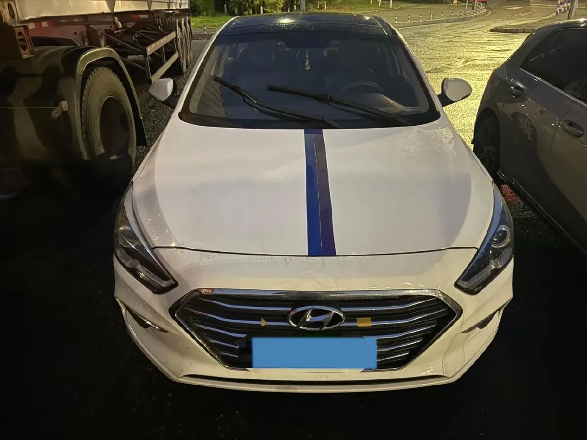 2017 Hyundai Mistra 1.6T 175HP L4 7DCT,autocango,china used car exporter,china ev exporter,chinese used car exporter,chinese used ev exporter