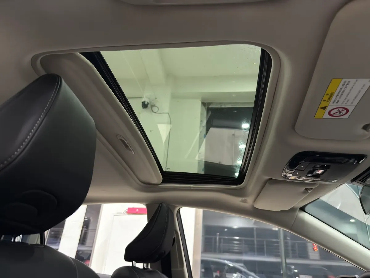 2024 Toyota Camry 2.0L 173HP L4 CVT,autocango,china used car exporter,china ev exporter,chinese used car exporter,chinese used ev exporter