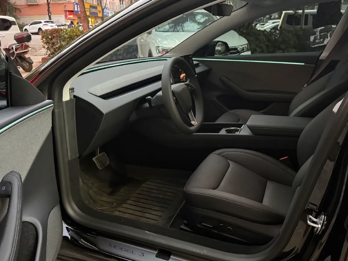 2025 Tesla Model 3 BEV,autocango,china used car exporter,china ev exporter,chinese used car exporter,chinese used ev exporter